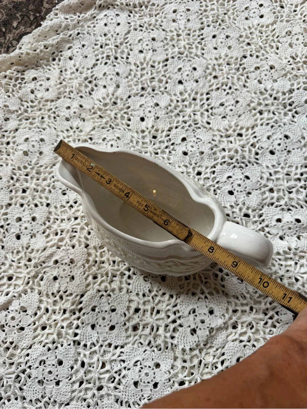 Cream Ceramic Gravy Boat - Elegant Dinnerware